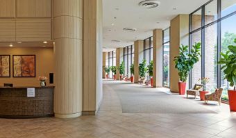 1805 CRYSTAL Dr #913S, Arlington, VA 22202