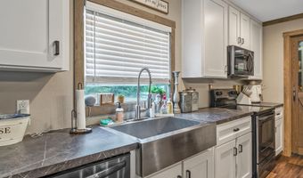 7494 N US Highway 69, Alba, TX 75410