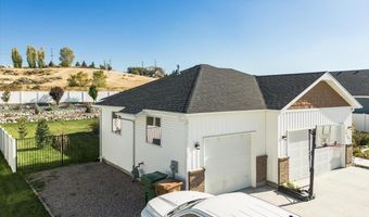 5272 Canterbury St, Chubbuck, ID 83202