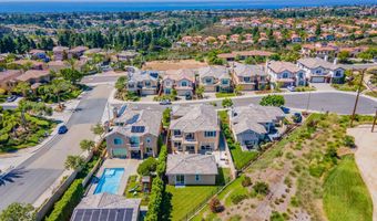 6654 Peregrine Pl, Carlsbad, CA 92011