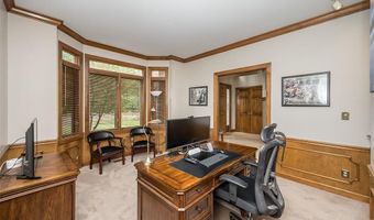 639 Wood Fern Dr, Ballwin, MO 63021