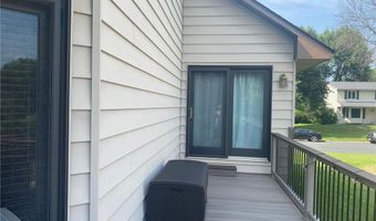 1688 Chatham Ave, Arden Hills, MN 55112
