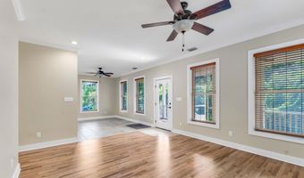109 Bay Colony Way, Apalachicola, FL 32320