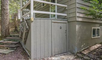 151 Route 940, Blakeslee, PA 18610