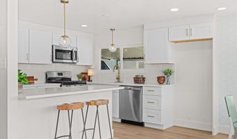 7080 W Royal Glen Ln, Boise, ID 83714