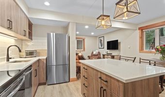 820 COLUMBINE Rd 20, Breckenridge, CO 80424