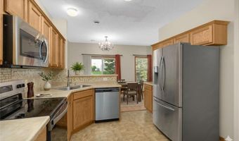 6869 Folkestone Rd 614, Apple Valley, MN 55124