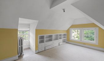 1412 Cambridge Rd, Ann Arbor, MI 48104