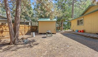 61176 Larkwood Dr, Bend, OR 97702