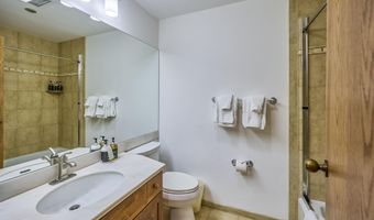 311 Offerson Rd 121, Beaver Creek, CO 81620