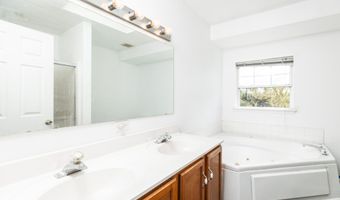 23 CATHERINE Ct, Bear, DE 19701