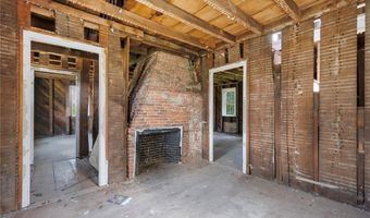 533 Scituate Ave, Cranston, RI 02921