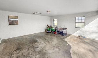 35 E Lincoln Dr, Brookhaven, MS 39601