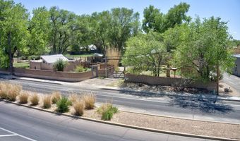 545 Atrisco Dr NW, Albuquerque, NM 87105