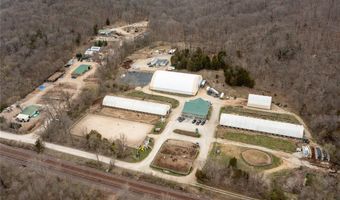 15811 Jedberg Ln, Ballwin, MO 63021