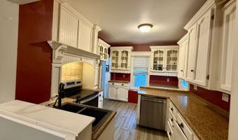 939 S 4th St, Albion, NE 68620