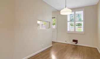 4725 31ST St S, Arlington, VA 22206