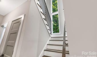192 Virginia Ave, Asheville, NC 28806