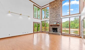 106 DK Ranch Ln, Ashland, KY 41102