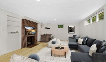 246 Highland Rd, Andover, MA 01810