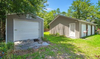 215 Hines Dr, Bonneau, SC 29431