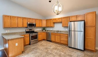 9662 Nook Rd, Algonac, MI 48001