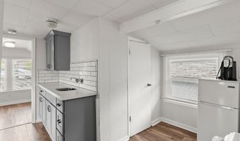 705 JACKSON St, Oregon City, OR 97045