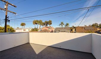 2404 S Cochran Ave, Los Angeles, CA 90016
