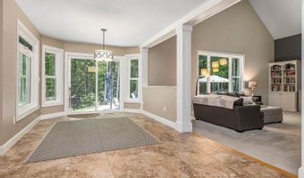 45 Eleanors Way, Brentwood, NH 03833