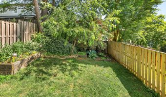 19- A W UHLER Ave, Alexandria, VA 22301