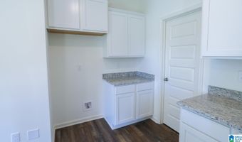 305 CREEK BEND Ln, Alabaster, AL 35007
