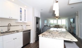 2620 COVE CAY Dr 403, Clearwater, FL 33760