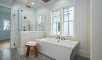 123 Hunting Lodge Rd, Bluffton, SC 29910