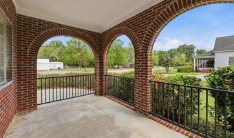 570 W Columbia Ave, Batesburg, SC 29006
