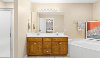 17176 Glaze Rd, Athens, AL 35611