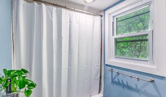 21 Hoadley Rd, Belmont, NH 03220