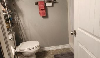 6160 Coronado Dr, Casper, WY 82609