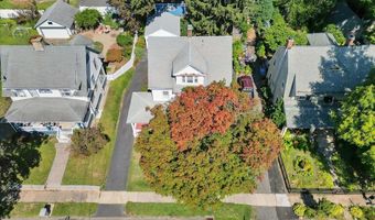 35 Broadview St, Bristol, CT 06010