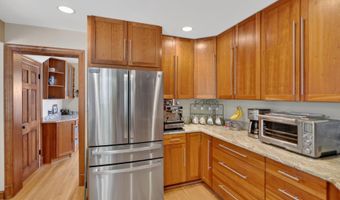 4837 1ST St S, Arlington, VA 22204