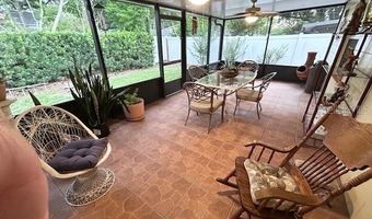 650 SHERWOOD Dr, Altamonte Springs, FL 32701