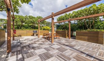 1717 Mott Smith Dr 1909, Honolulu, HI 96822