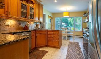 1228 LOIS Rd, Ambler, PA 19002
