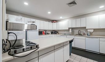3 Windsor Dr, Alfred, ME 04002
