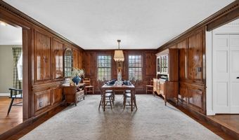 21 Greybirch Rd, Andover, MA 01810
