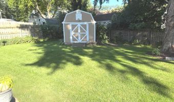 1525 Teri Ln, Algonquin, IL 60102