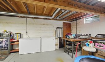 1362 Hillcrest Dr, Ashland, OH 44805