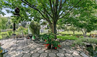 918 SE Peterson Dr, Ankeny, IA 50021