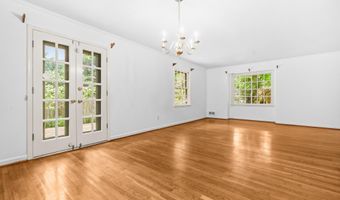 5605 ALTA VISTA Rd, Bethesda, MD 20817