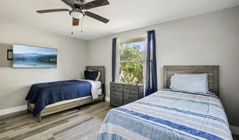 520 FAIRFAX Ln, Apollo Beach, FL 33572