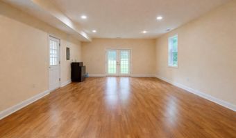 7313 BYRNELEY Ln, Annandale, VA 22003